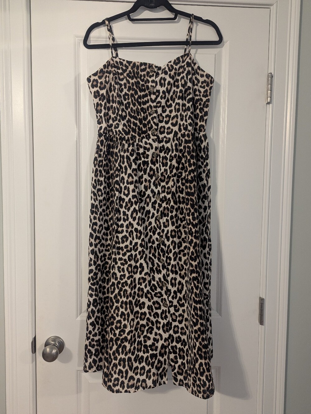 H&M Linen Blend Leopard Print Dress